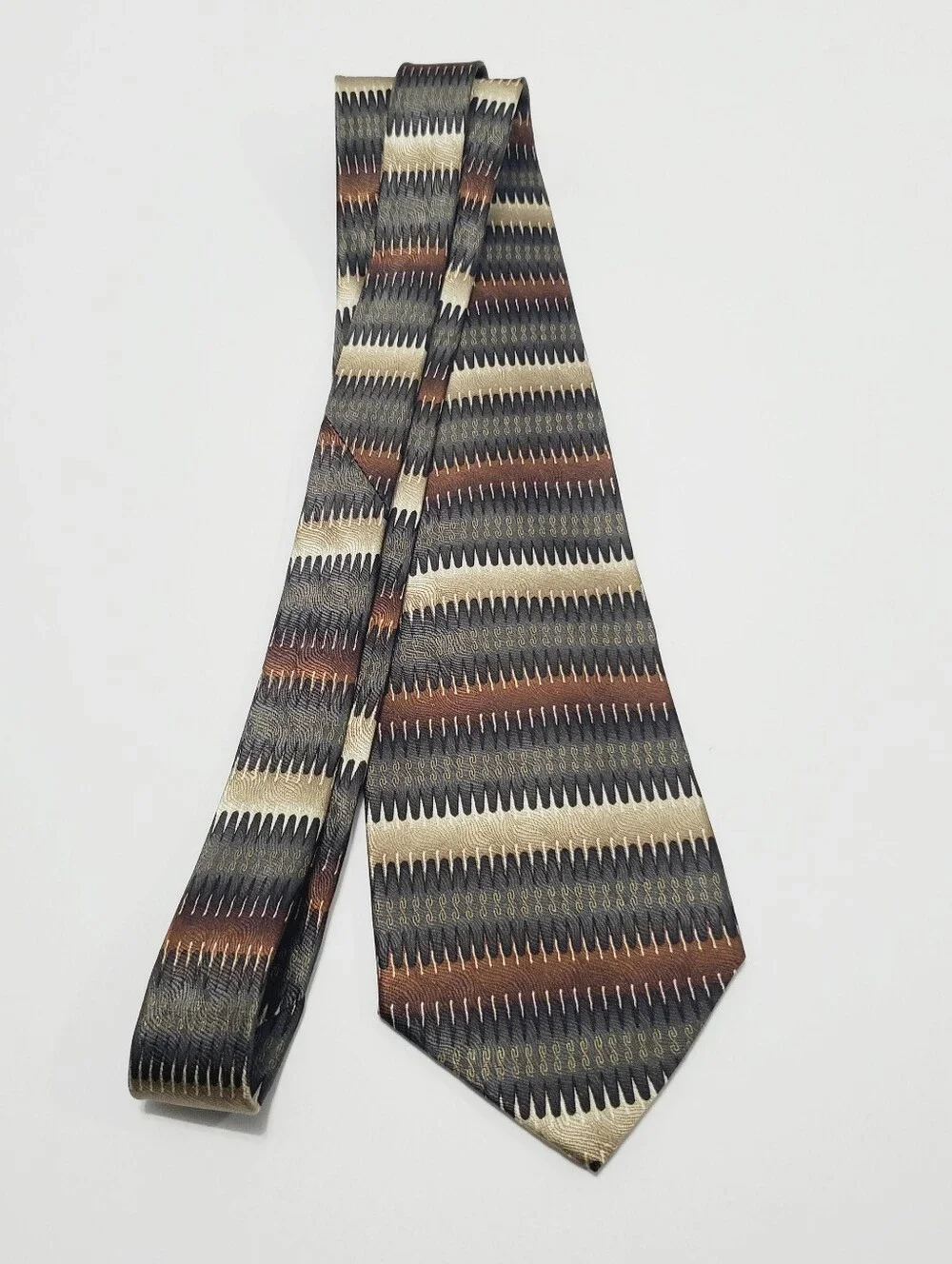 Hagger Men's Silk Neck Tie Multicolor Stripe Pattern 60x4